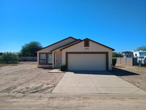 Building Photo - 12701 W Lobo Dr