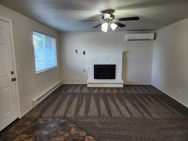 Foto del edificio - Beautiful 4 bedroom 2 bath Post Falls home for rent!