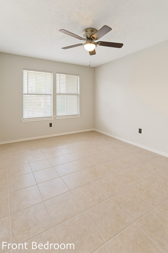 Foto del edificio - 16782 Fallen Timbers Dr