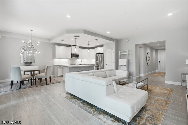 Building Photo - 2560 Seychelles Dr