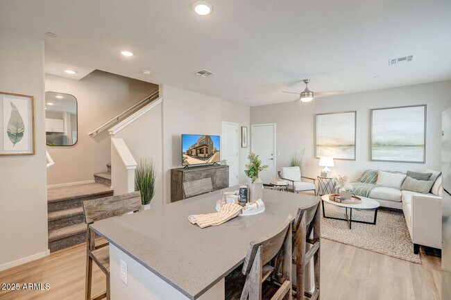 Foto del edificio - 16830 N 141st Ave