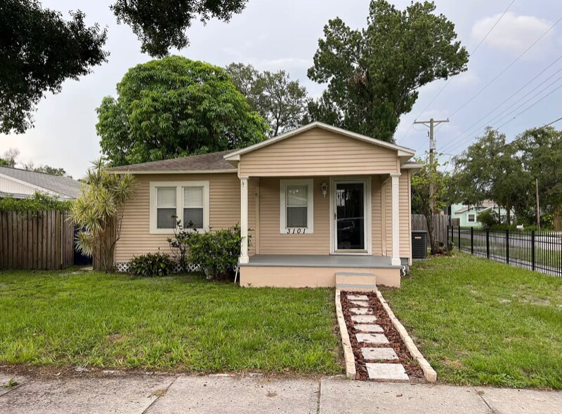Foto principal - 3101 W Dewey St