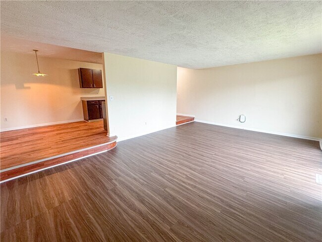Foto del edificio - 10 High Gate Trail
