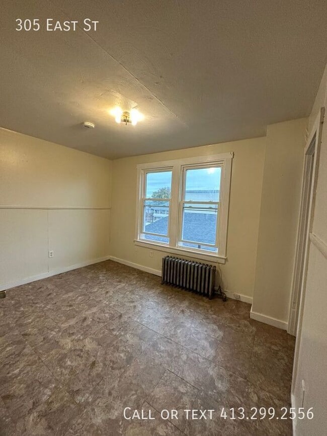 Building Photo - 305 East St