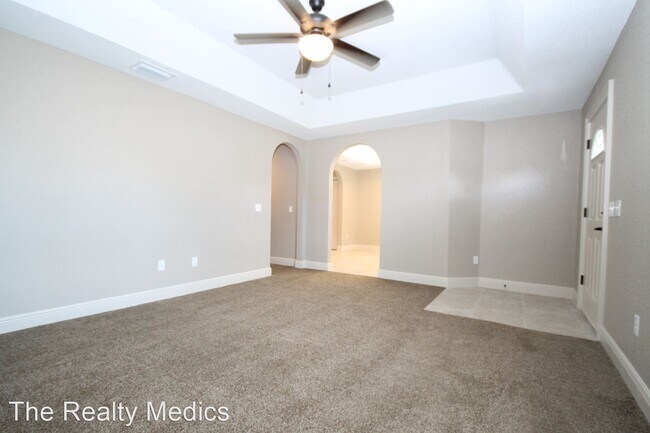 Building Photo - 3 br, 2 bath House - 258 Malauka Run