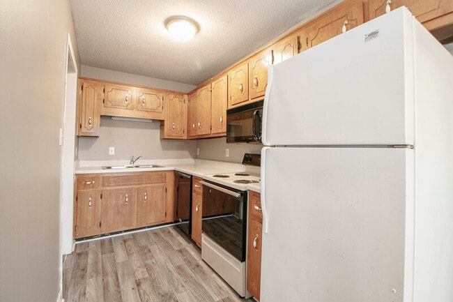 Building Photo - 1608 Hannibal Dr
