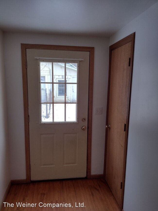 Building Photo - 4 br, 2 bath House - 508 S. Johnson Ave