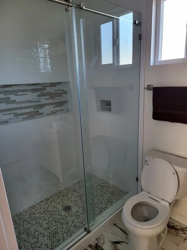 Building Photo - 1118 W Cruces St