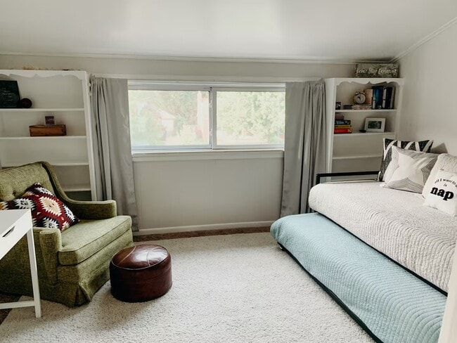 sala de estar - 22101 Nowlin St