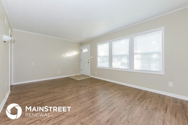 Foto del edificio - 6828 Winchester Ave