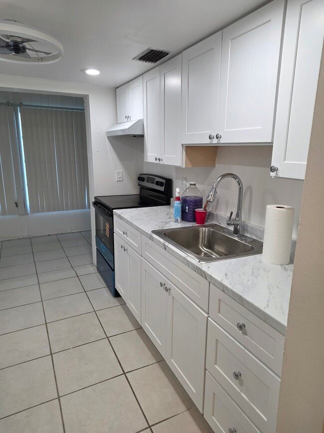 Photo - 1 Abbey Ln Apartment