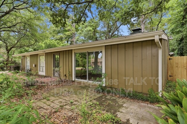 Foto del edificio - 4750 Old Canton Rd
