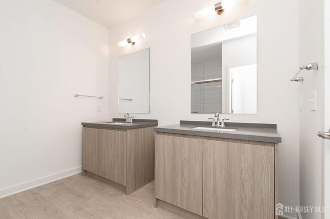 Foto del edificio - 25 Pennsylvania Ave