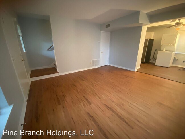 Building Photo - 2 br, 1 bath House - 149 Hubbard