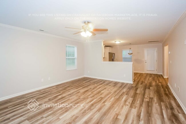 Building Photo - 4186 Broadstairs Dr SW