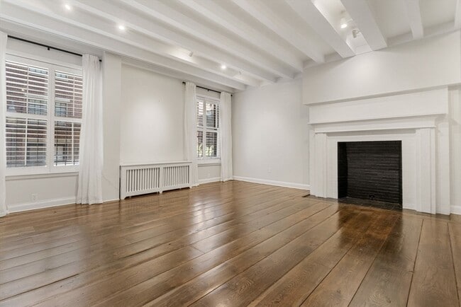 Foto del edificio - 48 Beacon St
