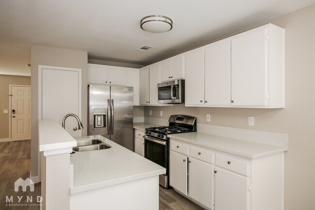 Foto del edificio - 2704 Exulted Valley Ave