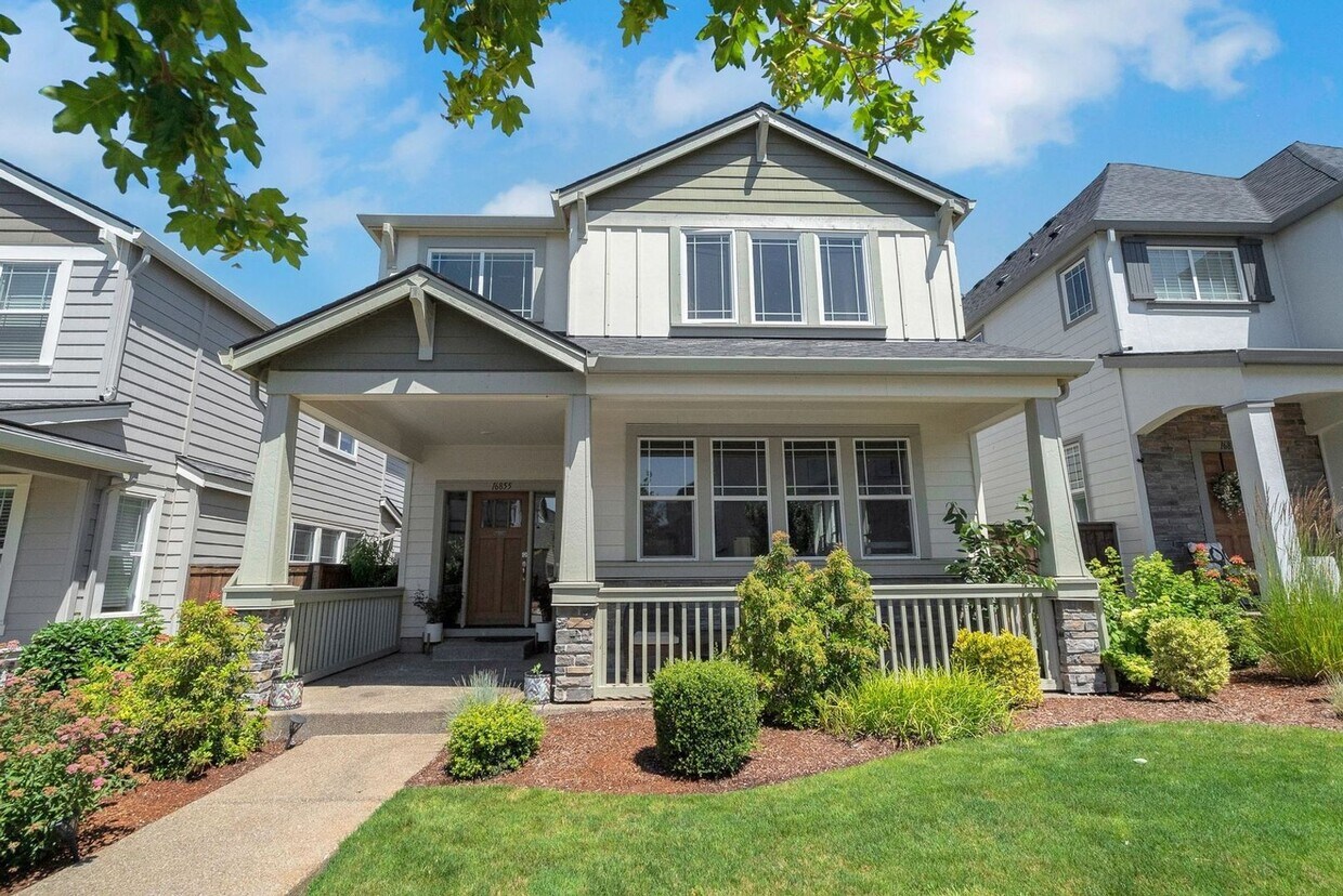 Primary Photo - 3 Bedroom Single Family Home in Portland