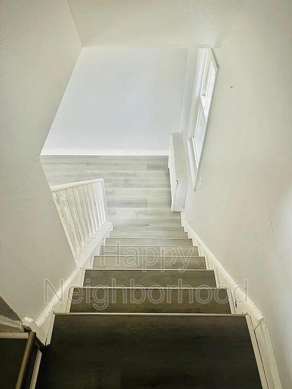 Foto del edificio - 153 N Ridgeland Rd