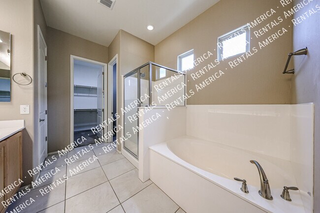 Foto del edificio - 10160 W Robin Ln