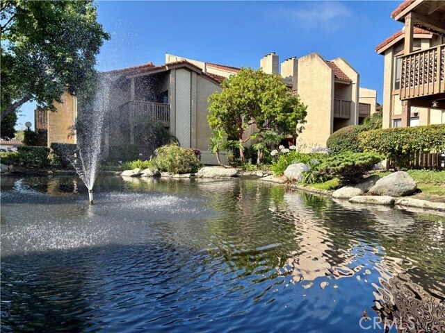 Foto del edificio - 4791 Lago Dr