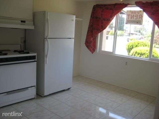 Building Photo - 3 br, 1 bath House - 3433 Sparling St