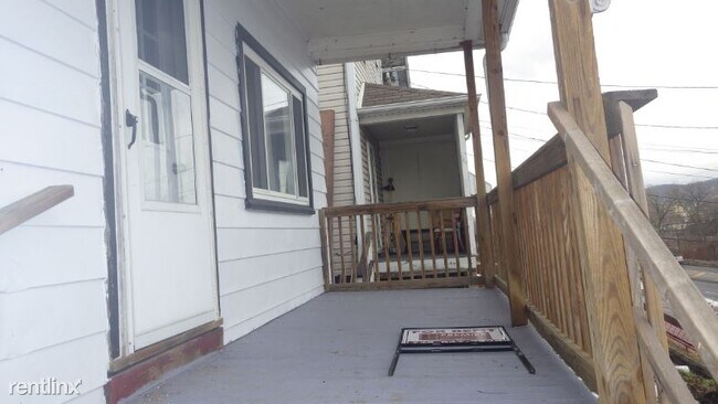 Building Photo - 2 br, 1 bath House - 2544 Beaver Avenue
