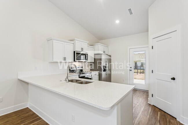 Foto del edificio - 1744-1744 S Hickory Creek St