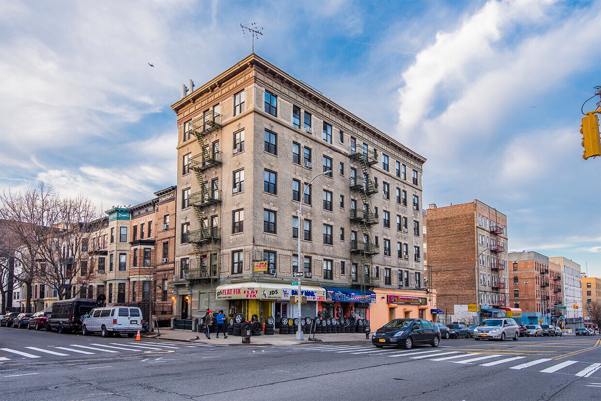 Foto principal - 2284 Amsterdam Ave