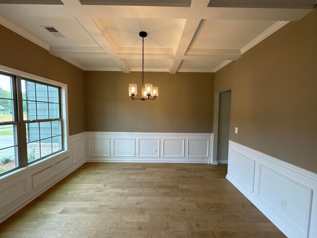 Foto del edificio - 5 Bedroom 3 Bathroom House