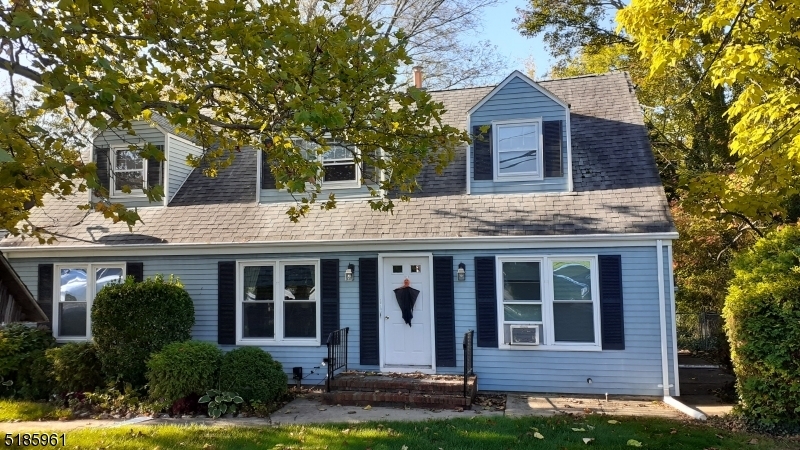Primary Photo - 1714 Amwell Rd