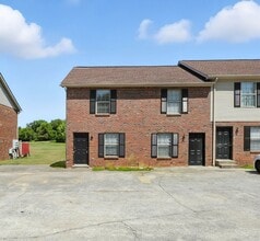 Building Photo - 253 State Line Rd