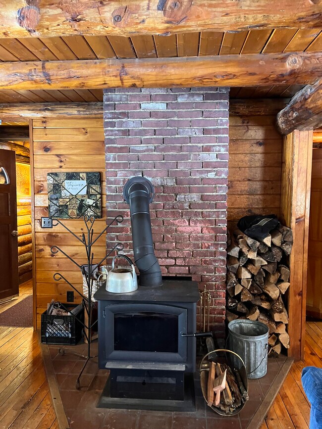 Foto del edificio - 109 Mountain View Rd