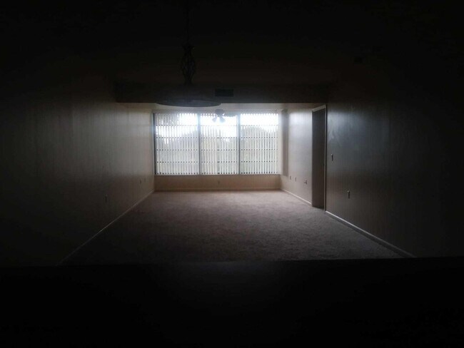 Foto del edificio - 3626 Whitehall Dr