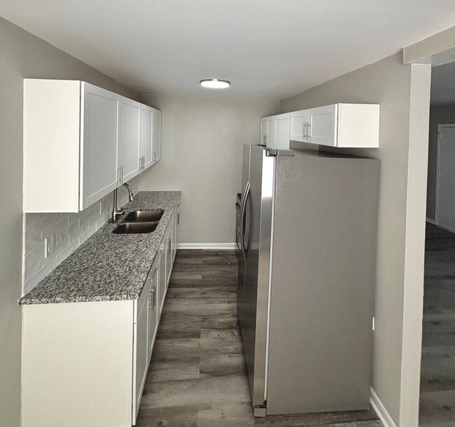 JUNE SPECIAL!!! Sign lease & pay deposit b... - JUNE SPECIAL!!! Sign lease & pay deposit b... Apartment