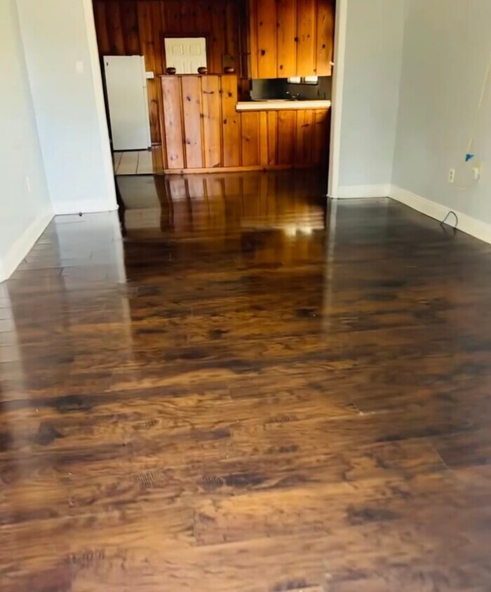 Foto principal - 2341 Willow St