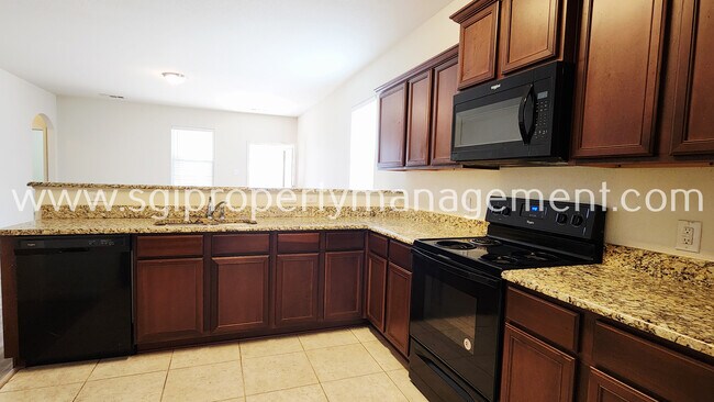 Building Photo - 333 Cedar Crk Dr