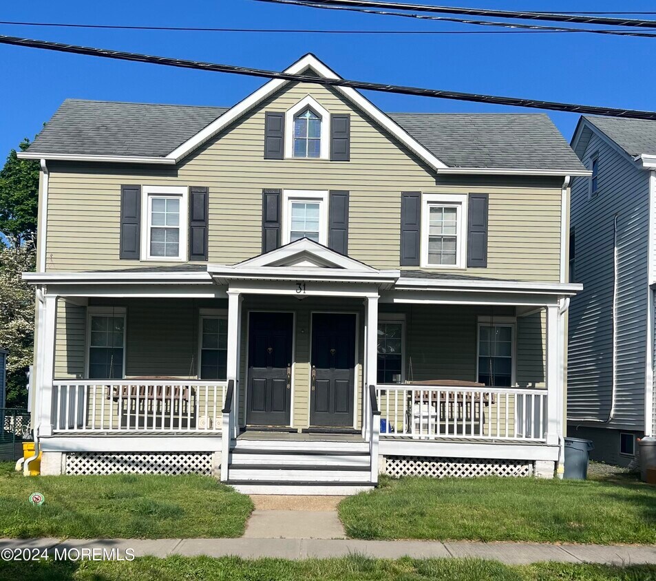 Primary Photo - 31 Washington St