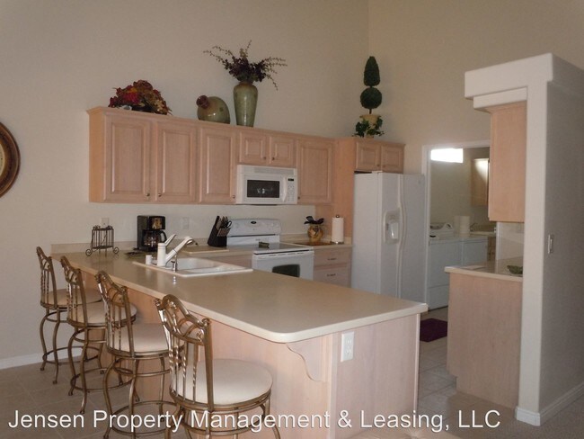 Building Photo - 3 br, 2 bath House - 1150 Mohave Drive