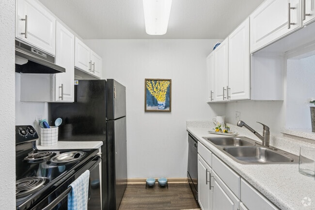 1 dormitorio, 1 baño - 638 pies cuadrados - Cocina - Silver Springs