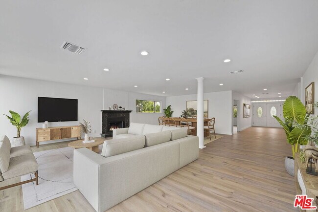 Foto del edificio - 18461 W Clifftop Way