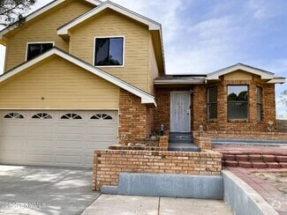 Building Photo - 3735 Jade Ave