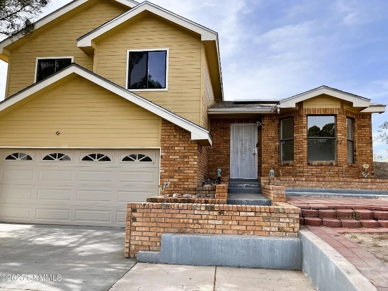 Primary Photo - 3735 Jade Ave