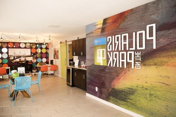 Foto del edificio - 1720 Woodward St