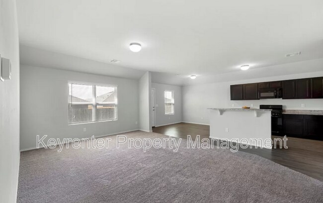 Building Photo - 1504 Chuck Wagon Dr