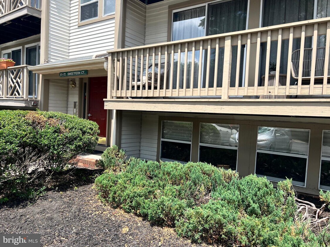 62 Sweetfern Ct, Evesham, NJ 08053 Apartment for Rent in Evesham, NJ