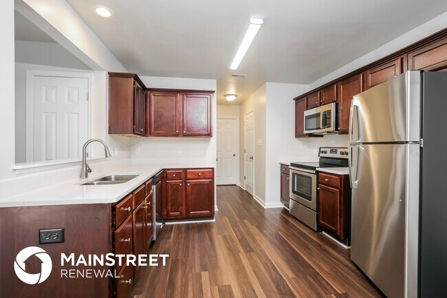 Foto del edificio - 195 Cherryhill Dr