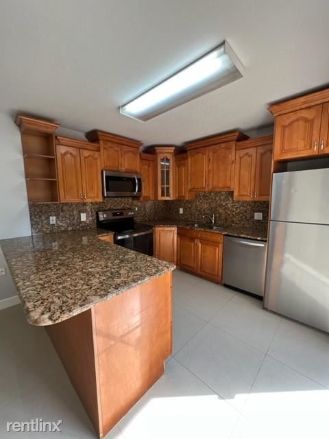 Foto del edificio - 3 br, 2.5 bath House - 4101 Wimbledon Dr
