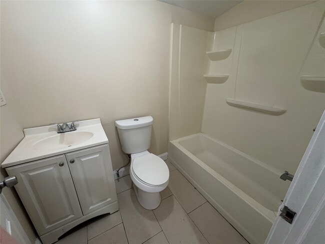 Foto del edificio - 24 Baxter St