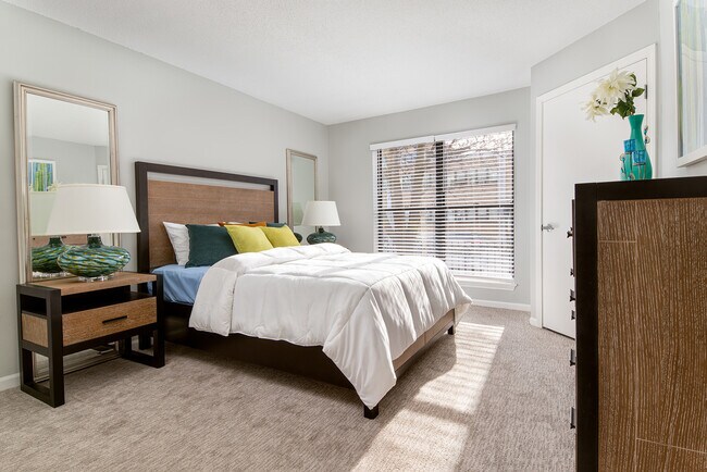 Foto del edificio - East Pointe Commons